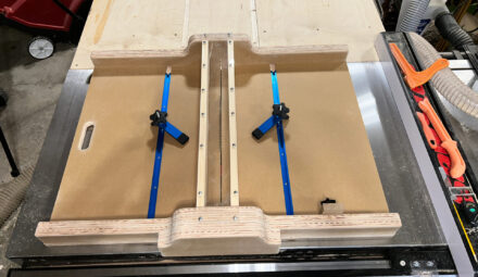 How to Build a Crosscut Sled for a Table Saw